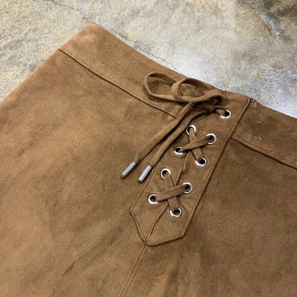 Abercrombie & Fitch Brown Suede Front Tie Mini Skirt Size 4 - Picture 4 of 4